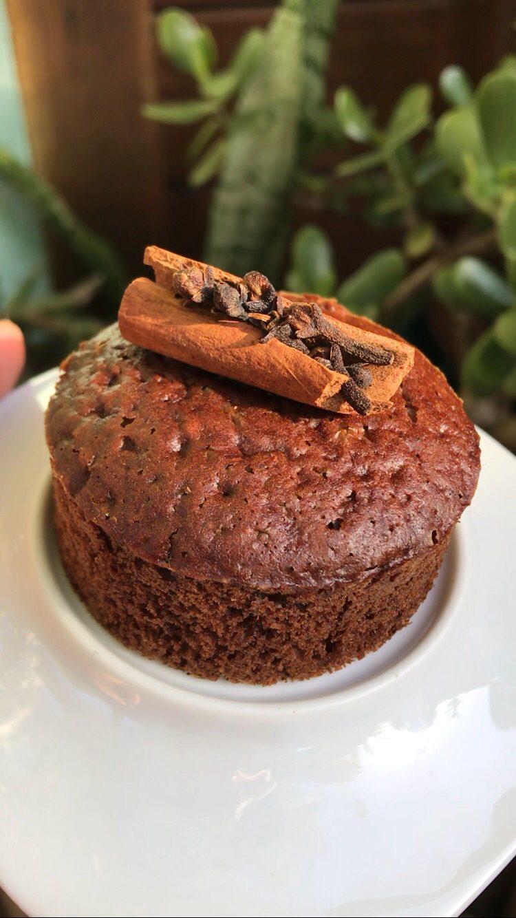 Pão de mel com canela e cravo